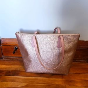 EUC Kate Spade Large Carsen Laurel Way Rose Gold Glitter Purse